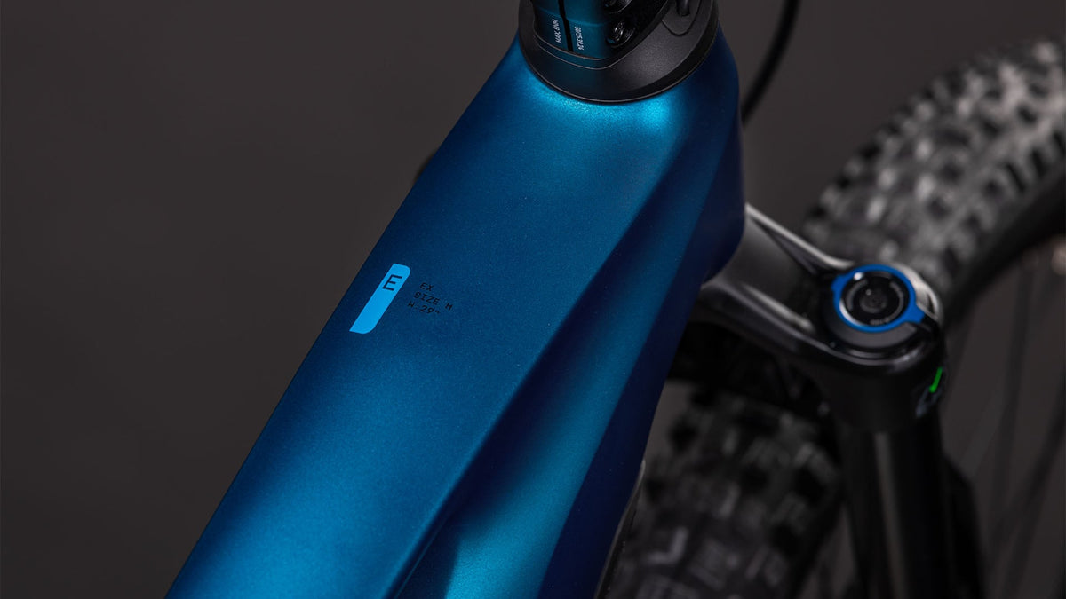 Cube Stereo Hybrid ONE44 EX 800 electricblue'n'blue
