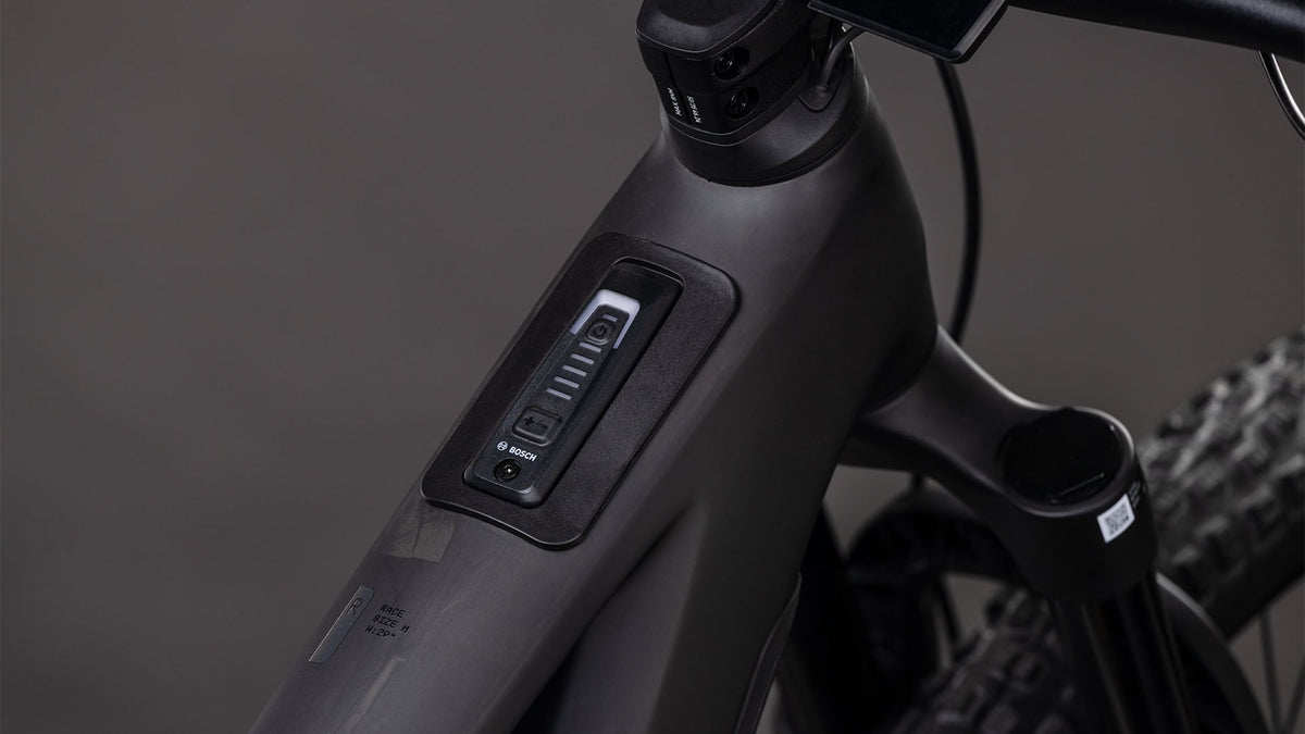 Cube Stereo Hybrid ONE44 HPC Race 800 blackline