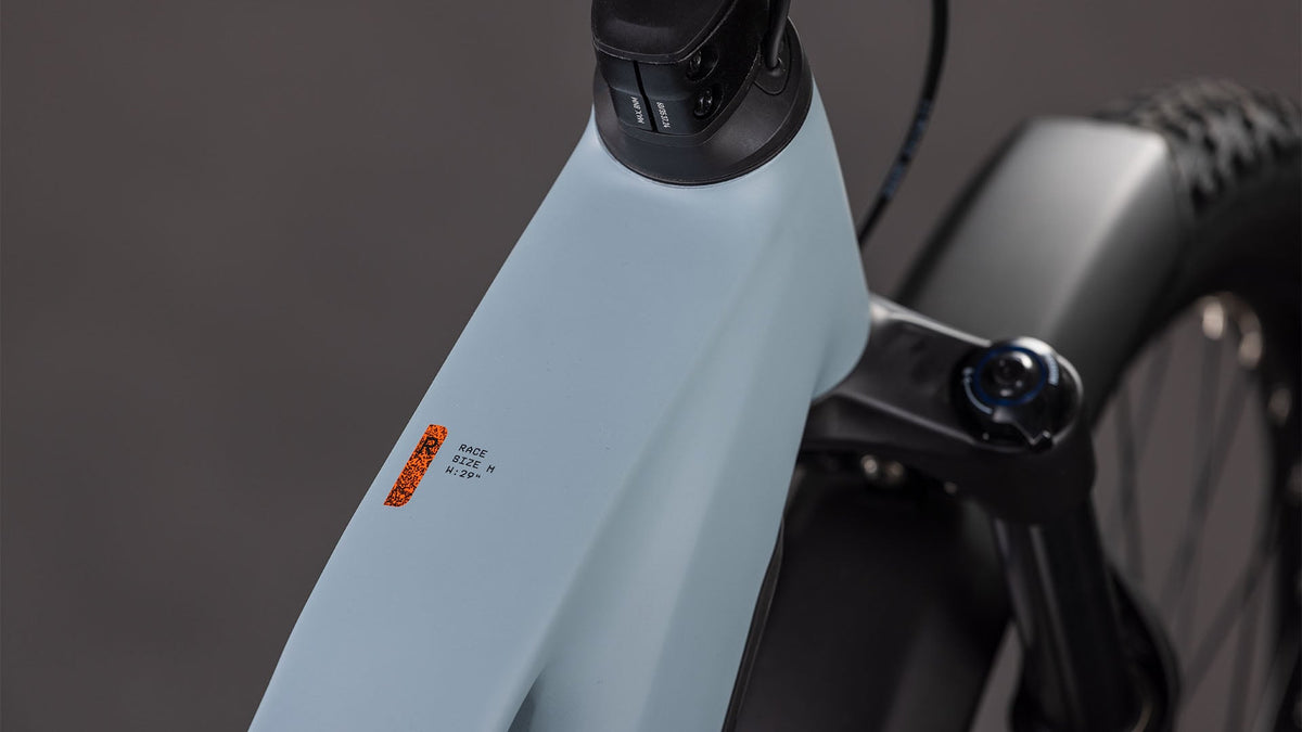 Cube Reaction Hybrid Race 800 FE vulcan'n'orange
