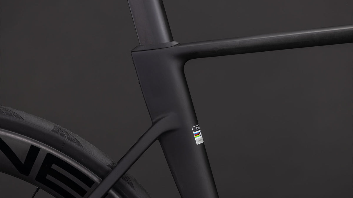 Cube Litening AIR C:68X Race blackline