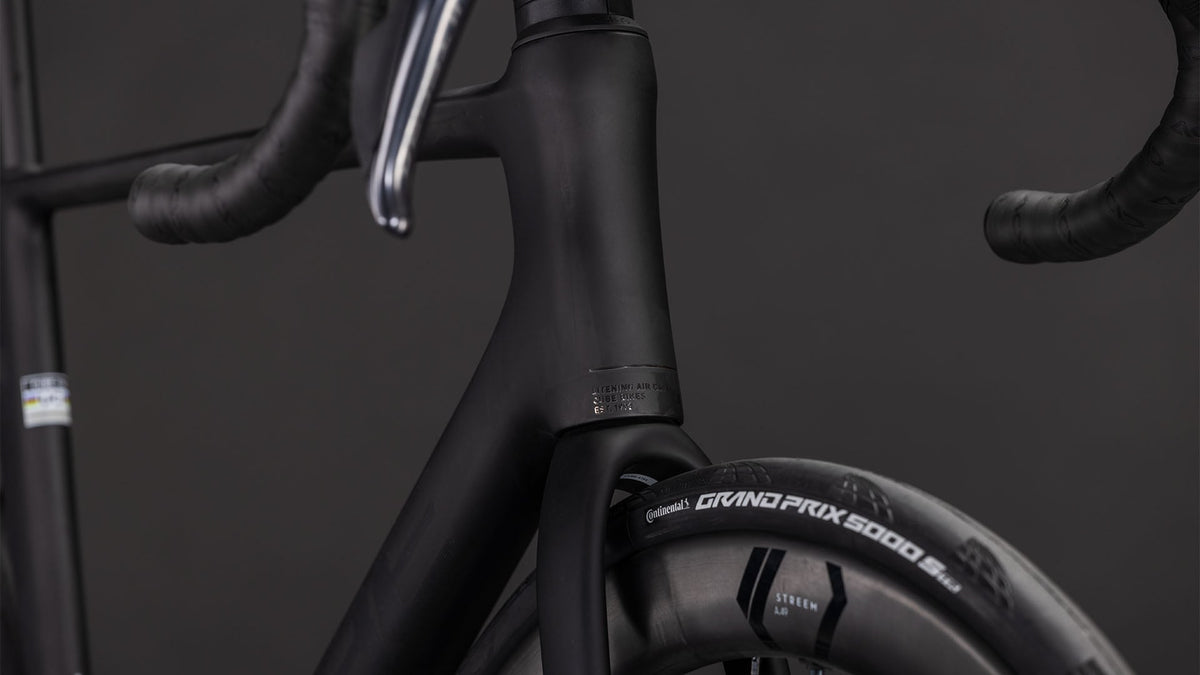 Cube Litening AIR C:68X Race blackline