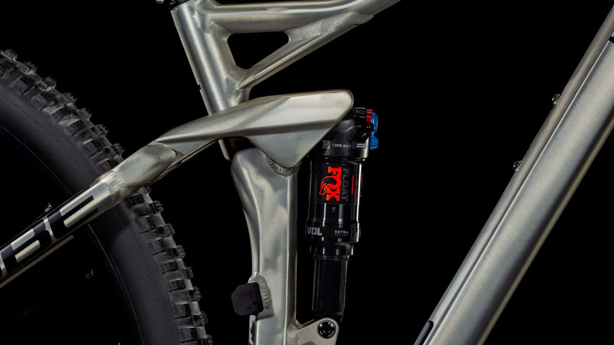 Cube Stereo ONE22 Race rawmetal'n'black